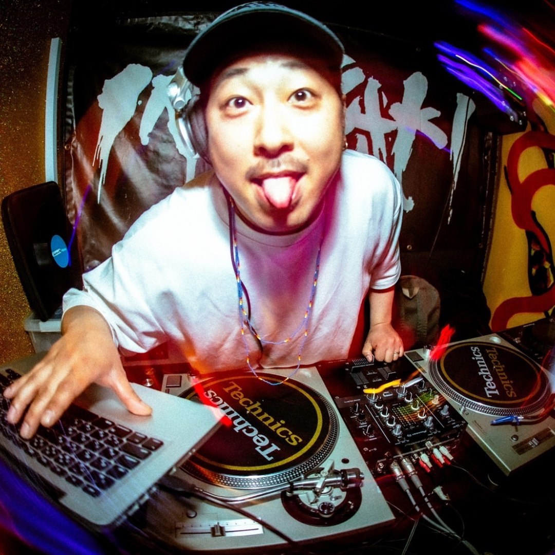 DJ HIROKI